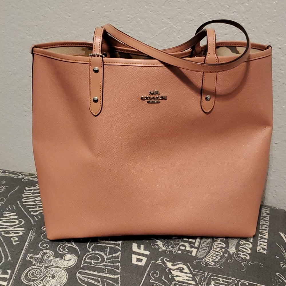 Coach Tote